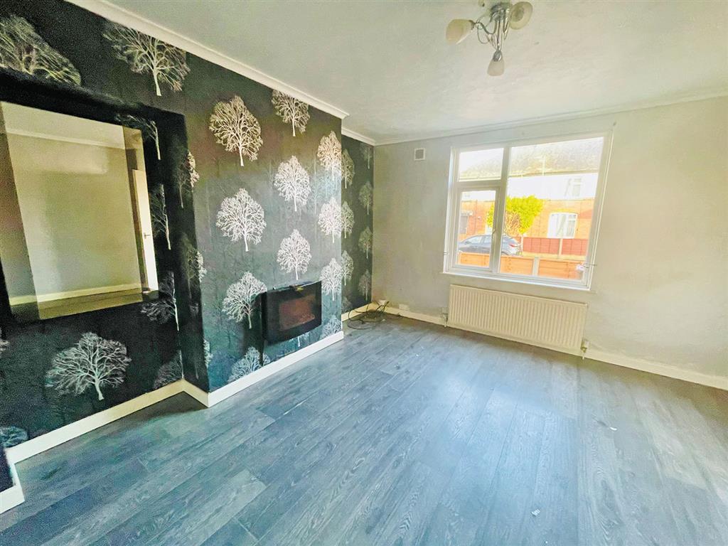 48, Moorhouse Avenue, WAKEFIELD, West Yorkshire, WF3 4BD