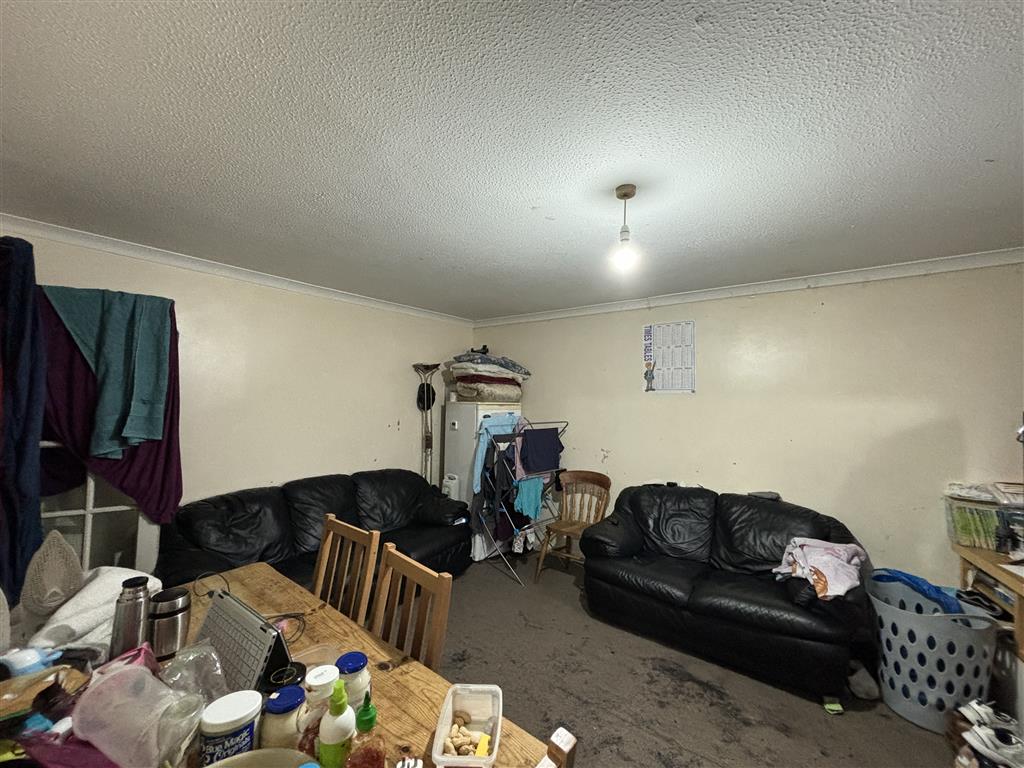 Flat 7, Hadrian Court, Hadley Road, BARNET, Hertfordshire, EN5 5HQ