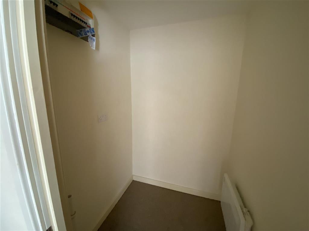 71 Paramount, Beckhampton Street, SWINDON, Wiltshire, SN1 2SE