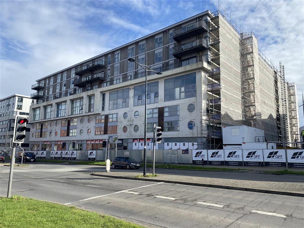 71 Paramount, Beckhampton Street, SWINDON, Wiltshire, SN1 2SE