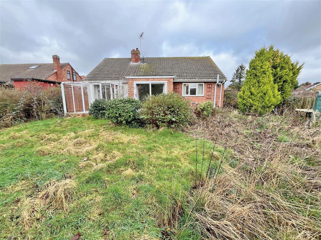 25, Swanton Grove, DEREHAM, Norfolk, NR19 2HN