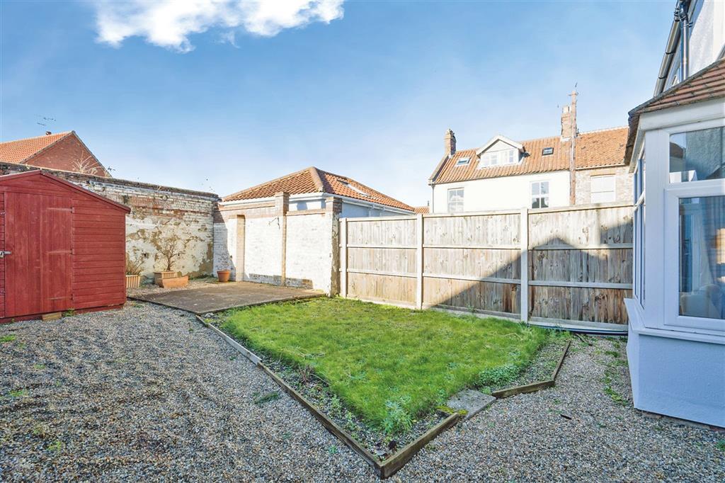 1, Peacock Lane, HOLT, Norfolk, NR25 6HA
