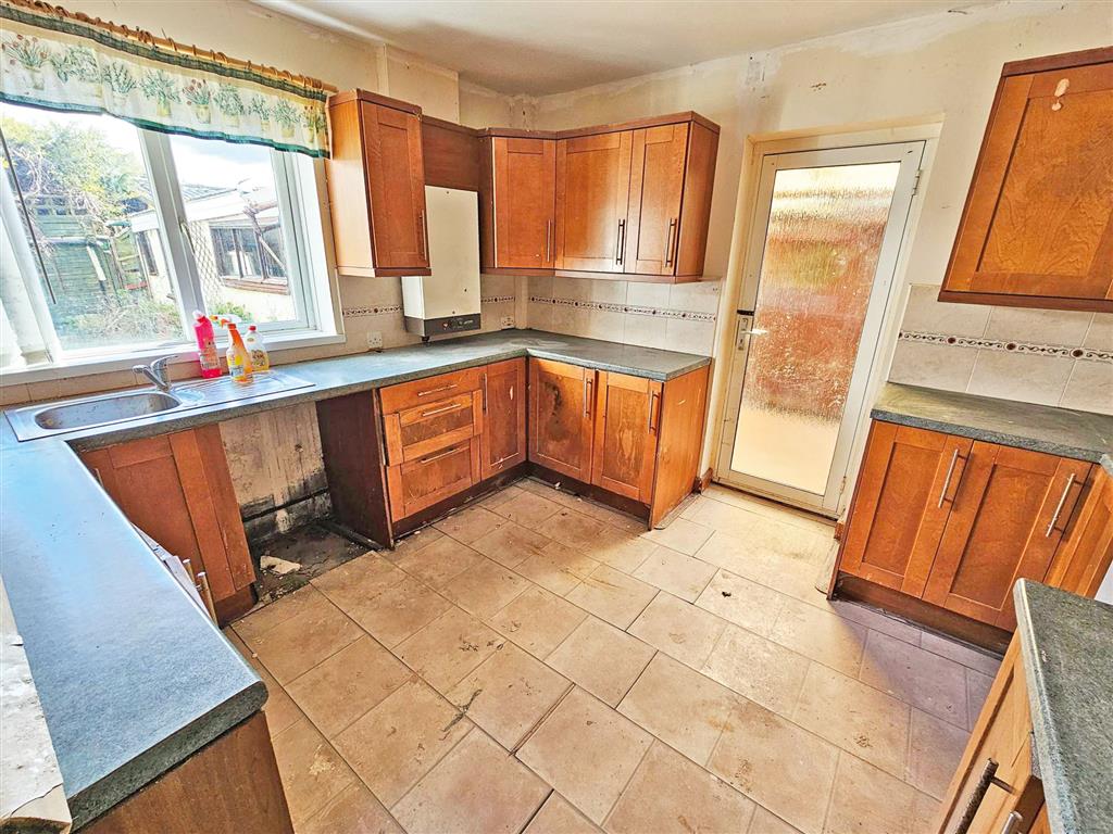16, Carne Close, EASTLEIGH, Hampshire, SO53 1HH