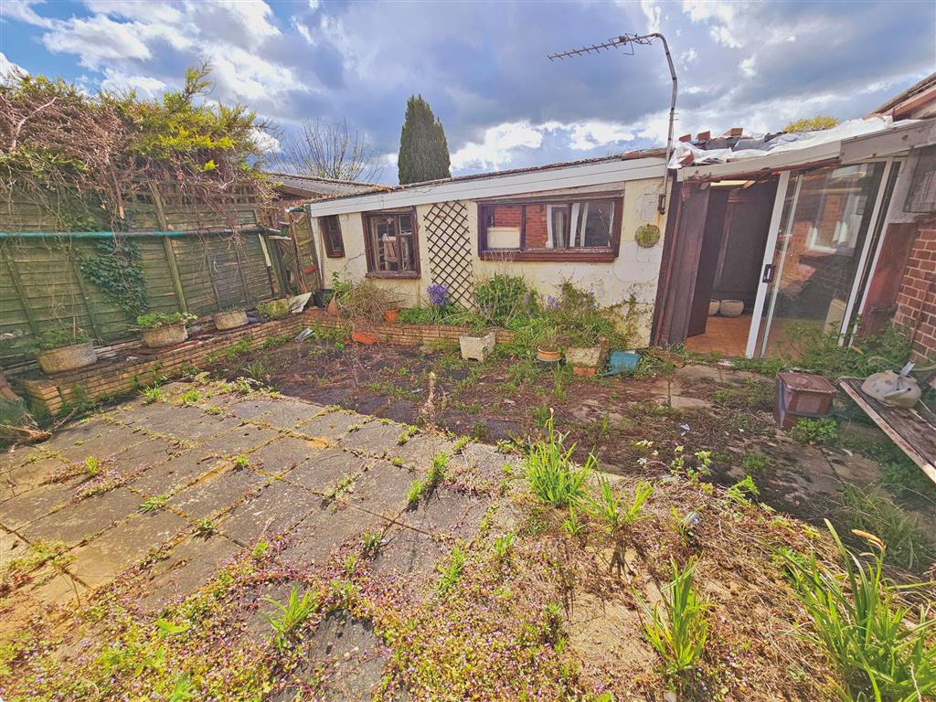 16, Carne Close, EASTLEIGH, Hampshire, SO53 1HH