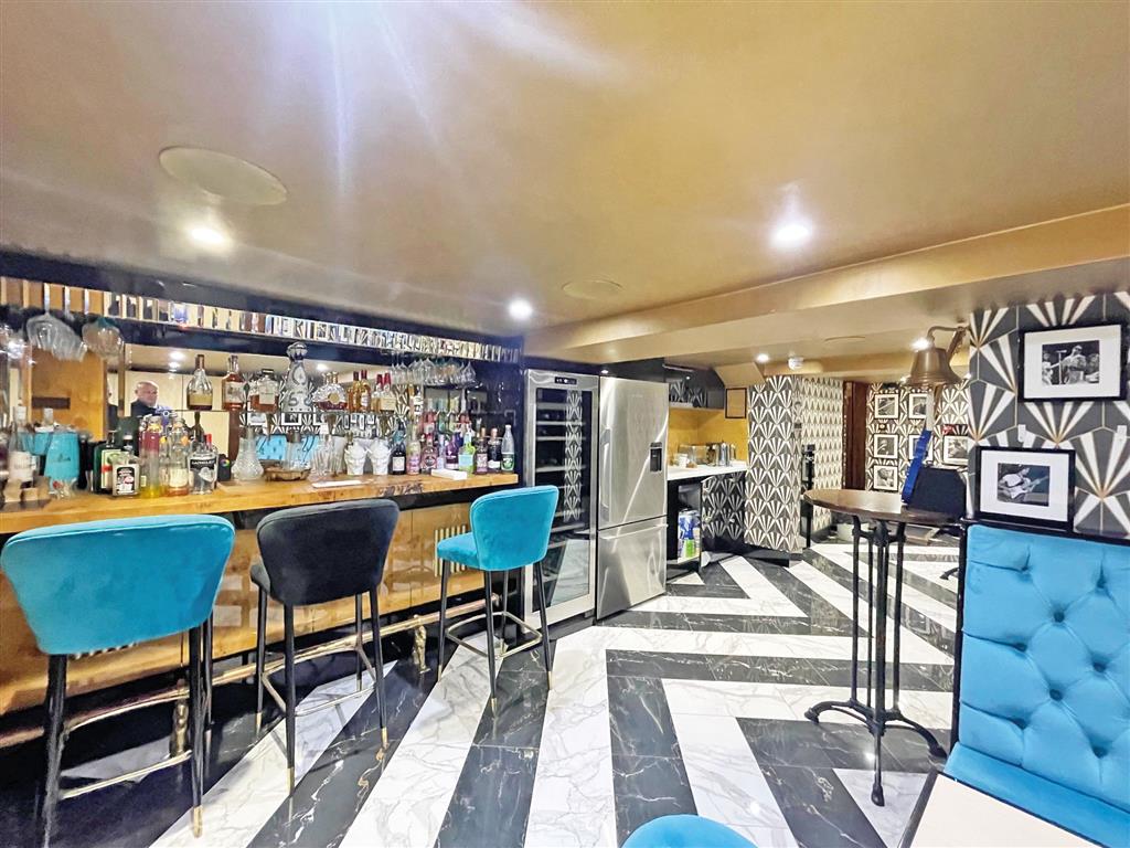 10, Northumberland Alley, LONDON, London, EC3N 2EJ