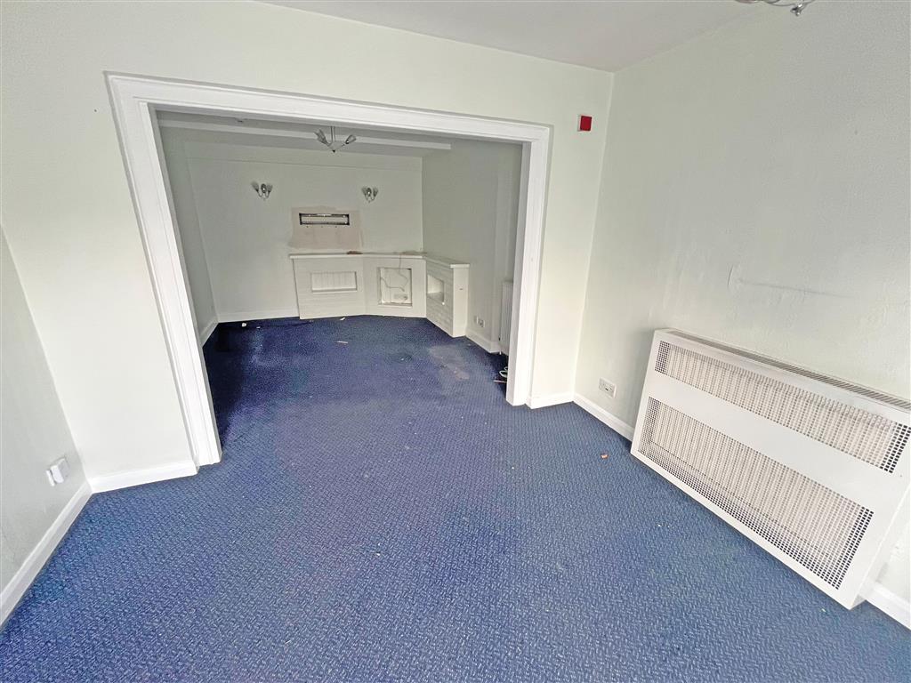 4, Bournehall Avenue, BUSHEY, Hertfordshire, WD23 3AY