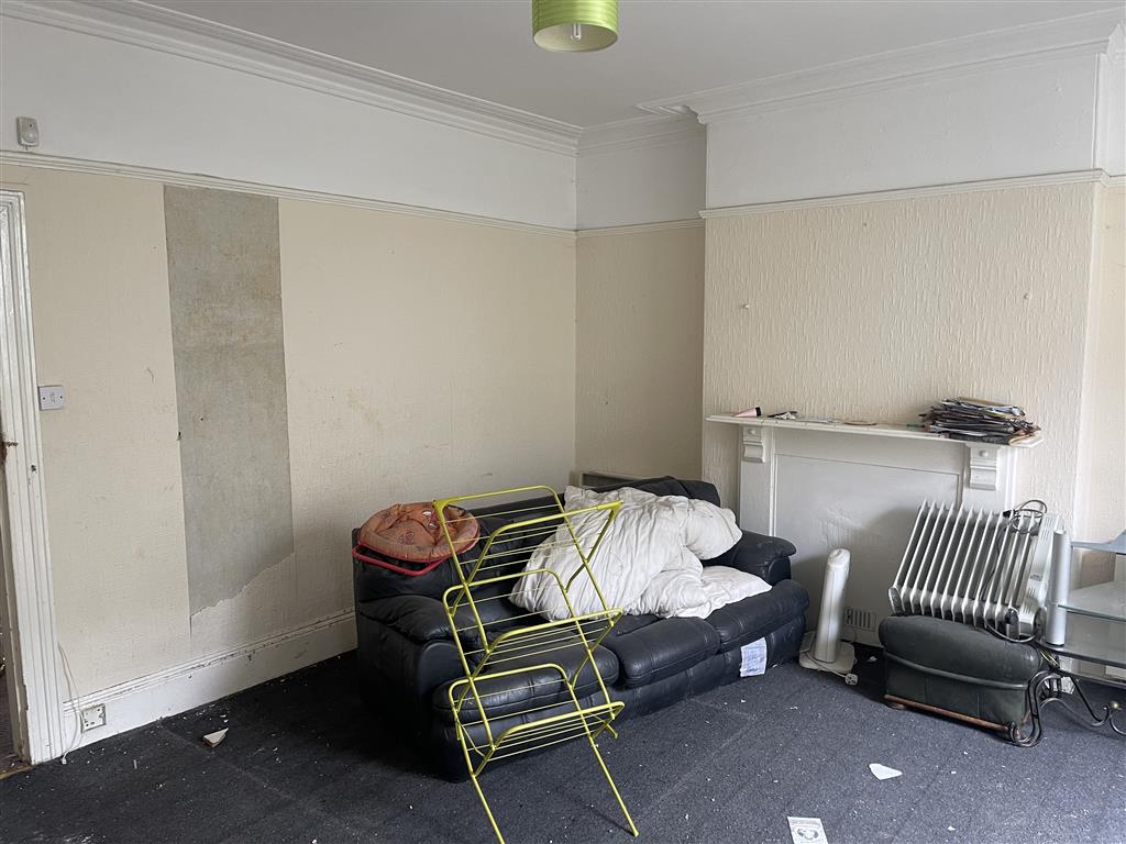 Flat 1, 10, Percy Terrace, PLYMOUTH, Devon, PL4 7HG