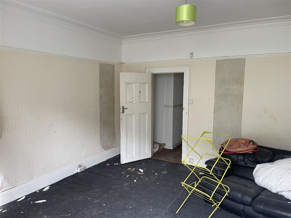 Flat 1, 10, Percy Terrace, PLYMOUTH, Devon, PL4 7HG