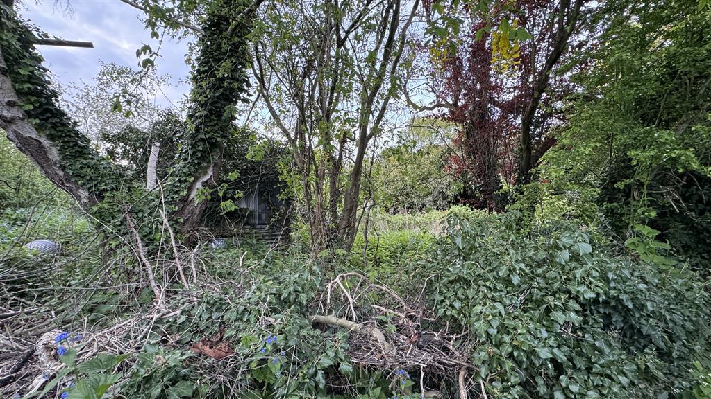 Land North of, 240, Hertingfordbury Road, HERTFORD, Hertfordshire, SG14 2LG