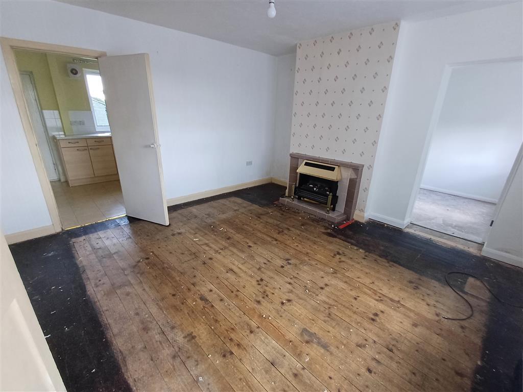 17, Paddock Lane, LYMM, Cheshire, WA13 9SZ