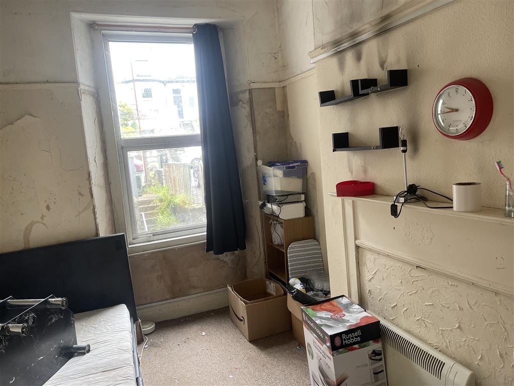 Flat 2, 10, Percy Terrace, PLYMOUTH, Devon, PL4 7HG
