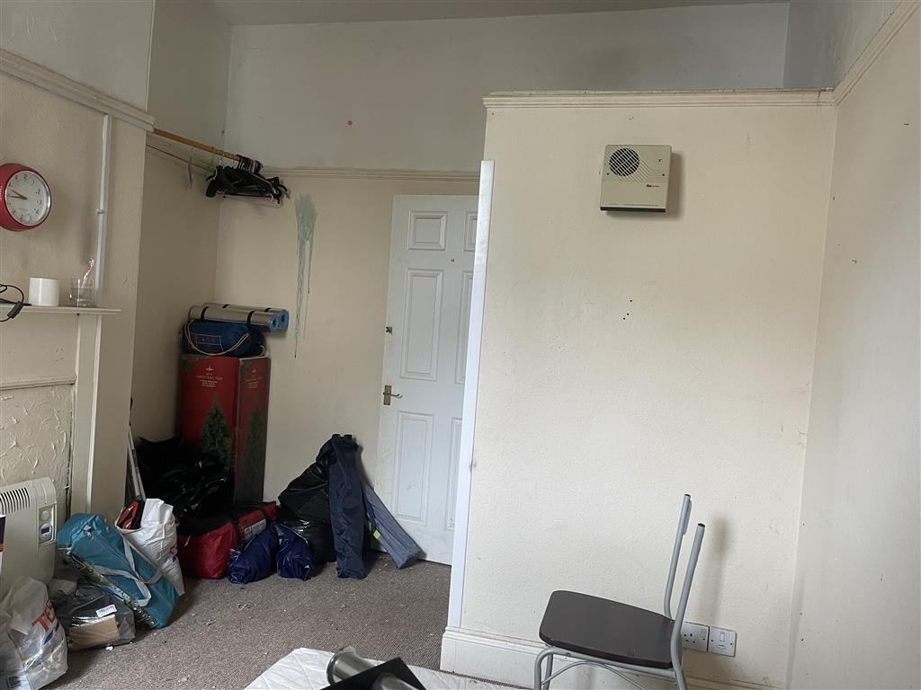 Flat 2, 10, Percy Terrace, PLYMOUTH, Devon, PL4 7HG