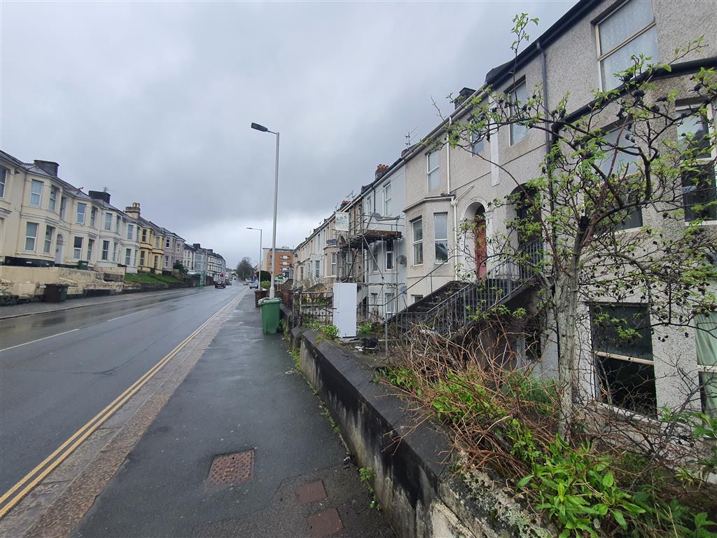 Flat 2, 10, Percy Terrace, PLYMOUTH, Devon, PL4 7HG