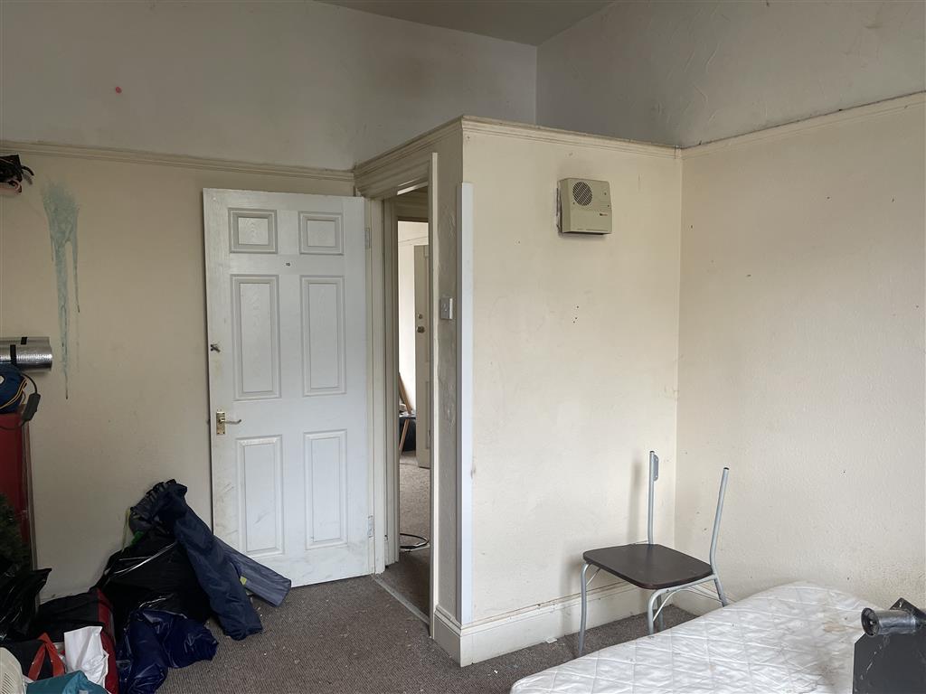 Flat 2, 10, Percy Terrace, PLYMOUTH, Devon, PL4 7HG