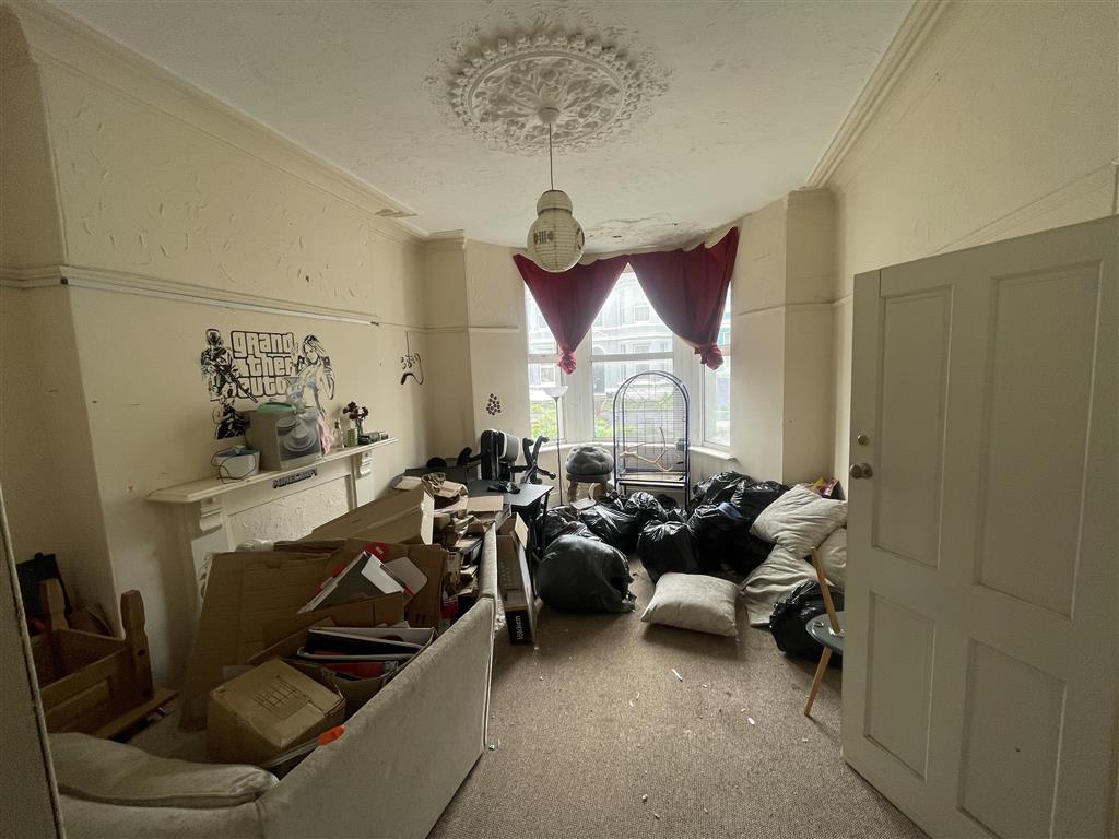 Flat 2, 10, Percy Terrace, PLYMOUTH, Devon, PL4 7HG