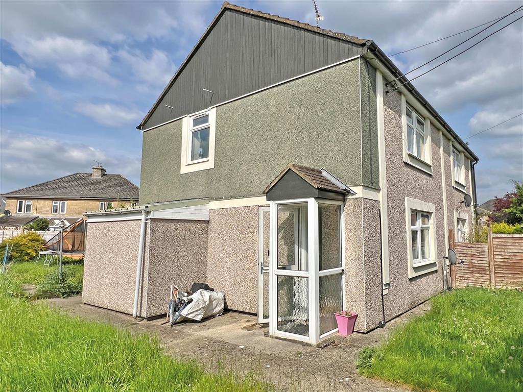 11, Oliver Avenue, CORSHAM, Wiltshire, SN13 0AJ