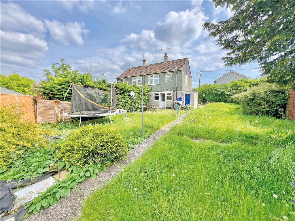 11, Oliver Avenue, CORSHAM, Wiltshire, SN13 0AJ