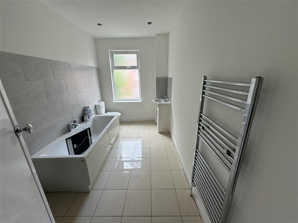 18, Stuart Street, LEICESTER, Leicestershire, LE3 0DU