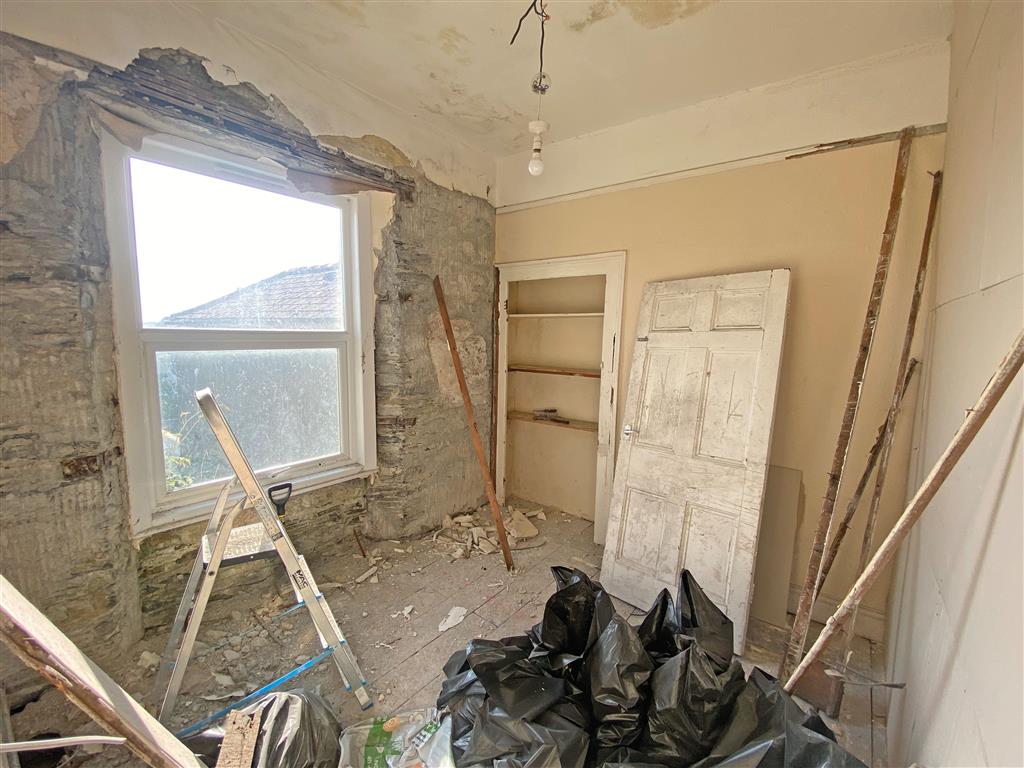 First Floor Flat, 13, Victoria Place, PLYMOUTH, Devon, PL2 1BY