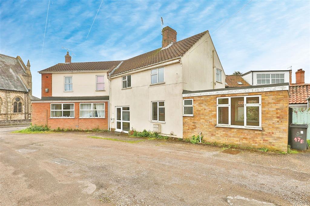 47, Theatre Street, DEREHAM, Norfolk, NR19 2EN
