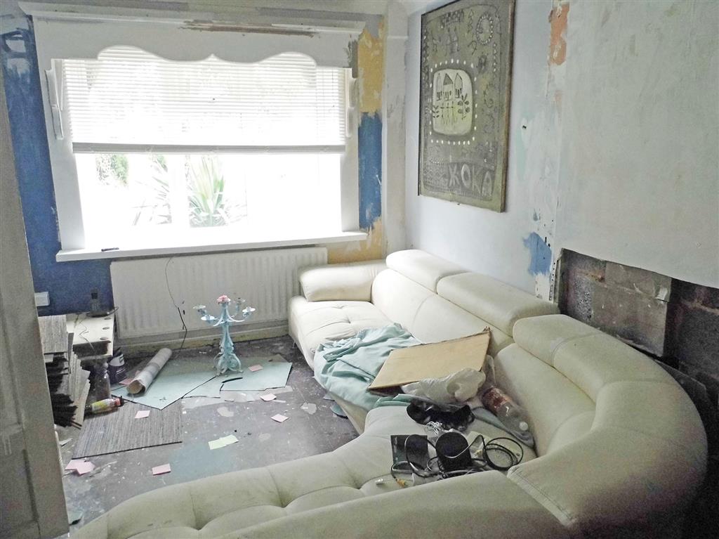 40, Greaves Square, BIRMINGHAM, West Midlands, B38 9LX