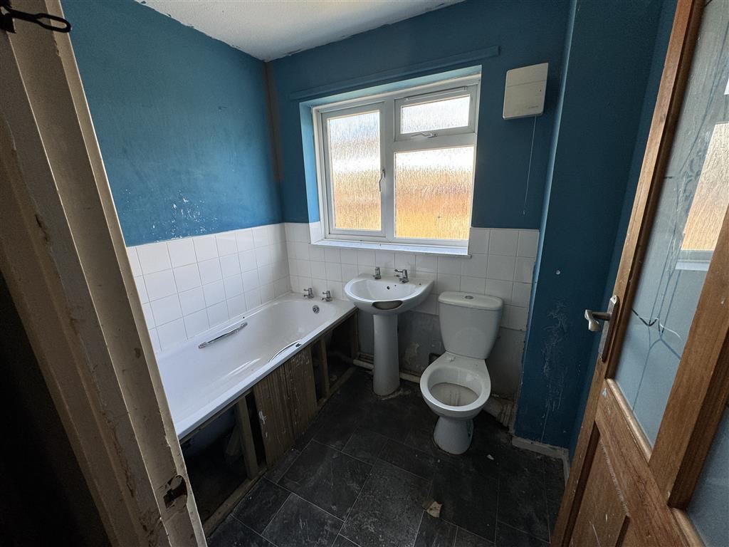 3, Thames Road, TONBRIDGE, Kent, TN10 3JG