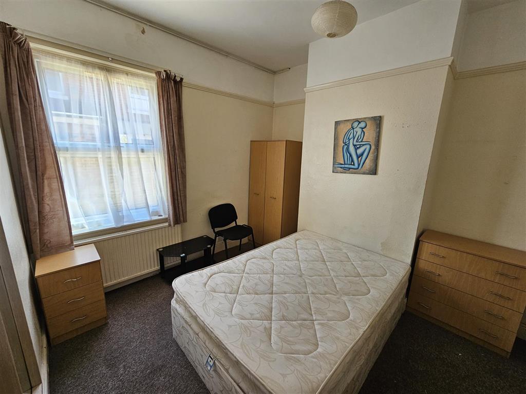 135, Lodge Road, SOUTHAMPTON, Hampshire, SO14 6QQ