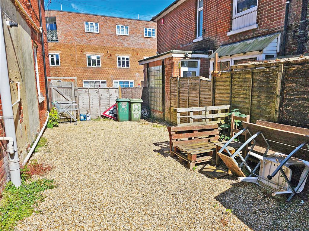 135, Lodge Road, SOUTHAMPTON, Hampshire, SO14 6QQ