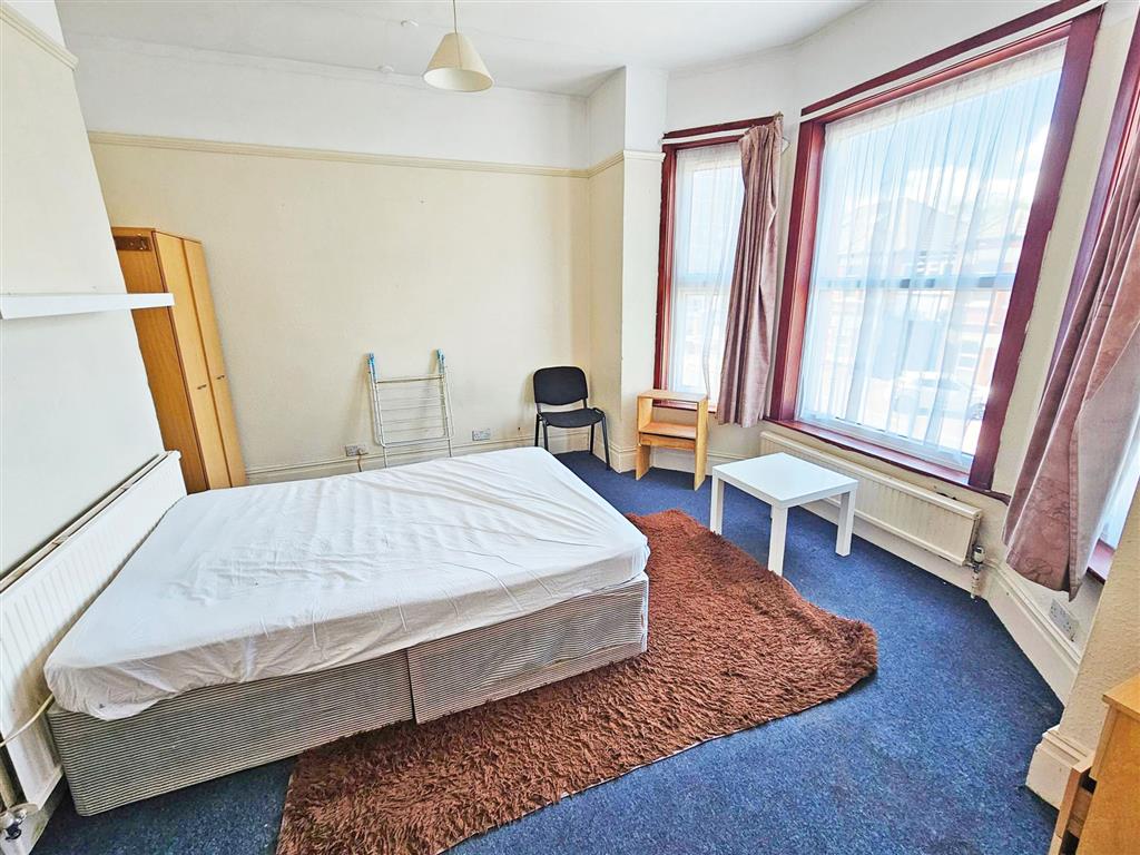 135, Lodge Road, SOUTHAMPTON, Hampshire, SO14 6QQ