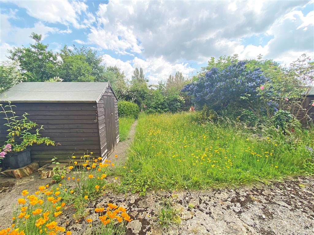 79, Ladyfield Road, CHIPPENHAM, Wiltshire, SN14 0AW
