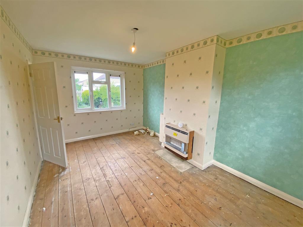 79, Ladyfield Road, CHIPPENHAM, Wiltshire, SN14 0AW