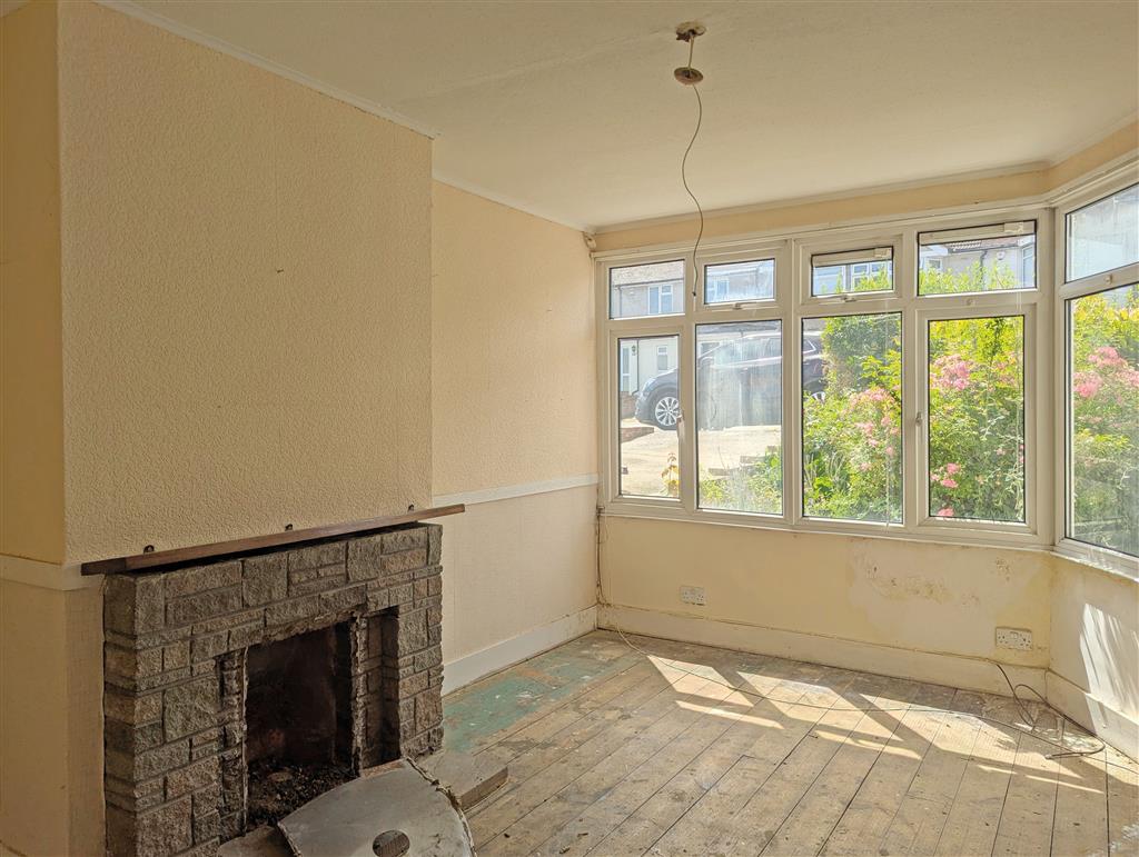 61, Parkside Avenue, BEXLEYHEATH, Kent, DA7 6NH