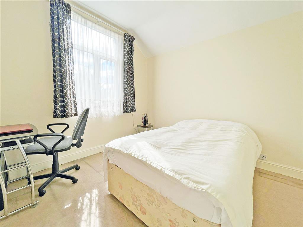 29, Westbourne Grove, MIDDLESBROUGH, Cleveland, TS3 6EE
