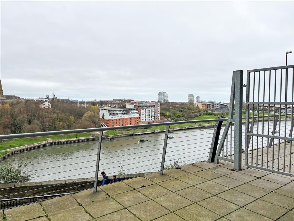 Apartment 172, Echo Building, West Wear Street, SUNDERLAND, Tyne and Wear, SR1 1XH