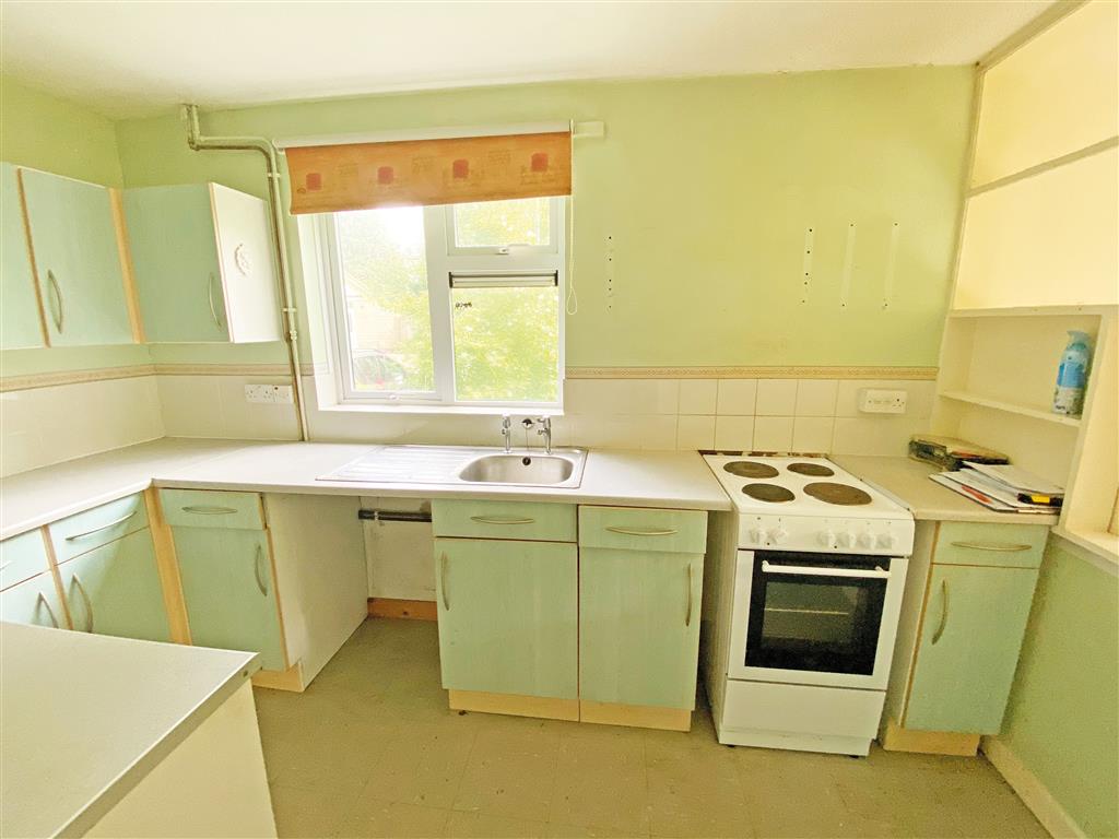 40, Yatesbury Village, CALNE, Wiltshire, SN11 8YG