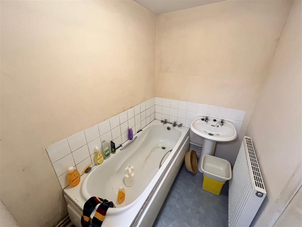LGF Flat 81, Blatchington Road, HOVE, East Sussex, BN3 3YG