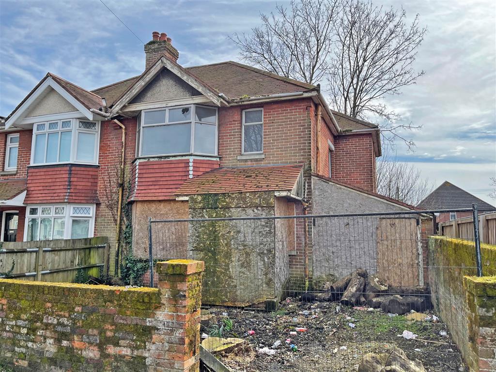 53, Landguard Road, SOUTHAMPTON, Hampshire, SO15 5DL