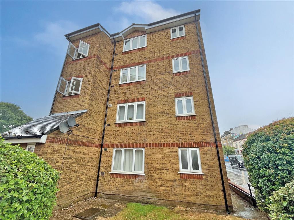 Flat 2, Birbeck House, Harrow Road, LONDON, London, NW10 5NA