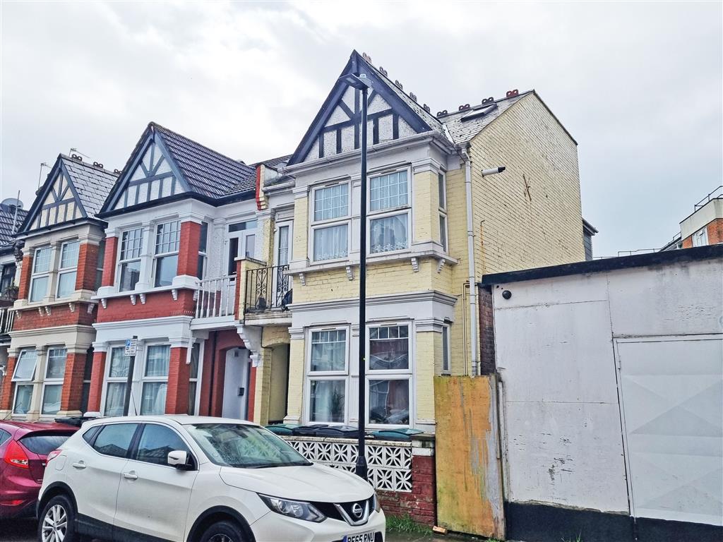 Flat 1C, St. Margarets Avenue, Tottenham, London, N15 3DH