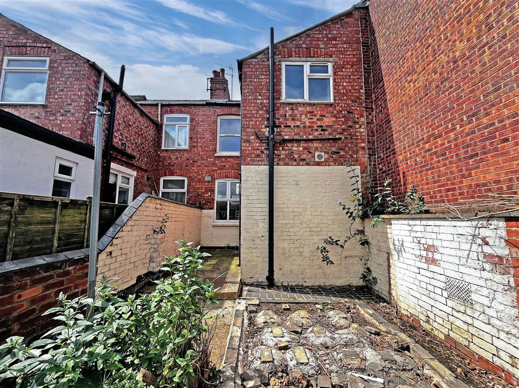 52, Byron Street, NORTHAMPTON, Northamptonshire, NN2 7JD