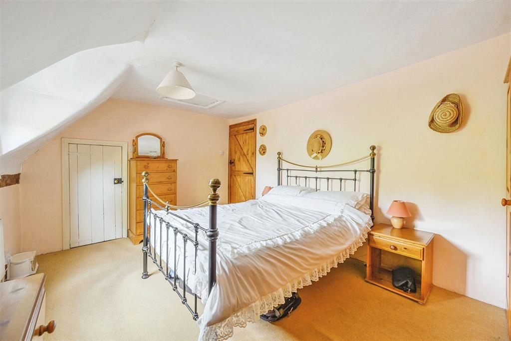 Gable Cottage, High Street, UTTOXETER, Staffordshire, ST14 8LD