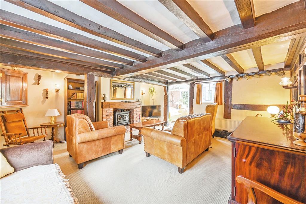 Gable Cottage, High Street, UTTOXETER, Staffordshire, ST14 8LD
