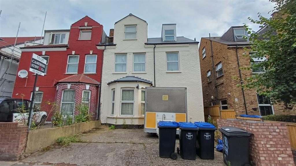 Flat C, 18, Connaught Road, London, NW10 9AG