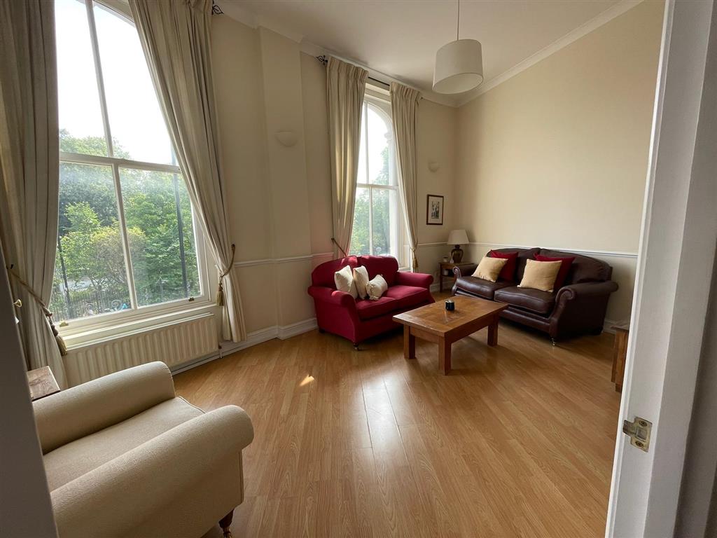 Flat 2, The Roundhouse, 2, North Side Wandsworth Common, LONDON, London, SW18 2SS