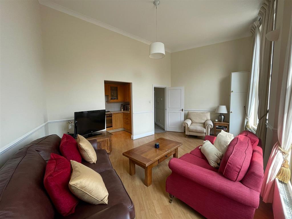 Flat 2, The Roundhouse, 2, North Side Wandsworth Common, LONDON, London, SW18 2SS