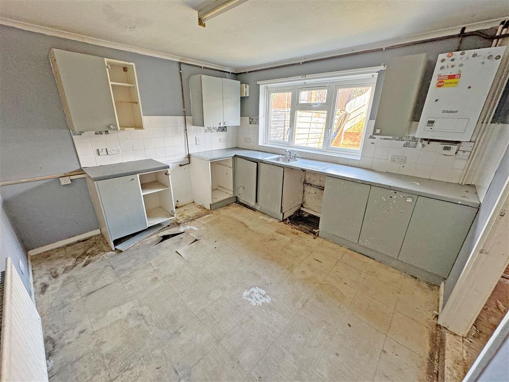 3, Thames Road, TONBRIDGE, Kent, TN10 3JG