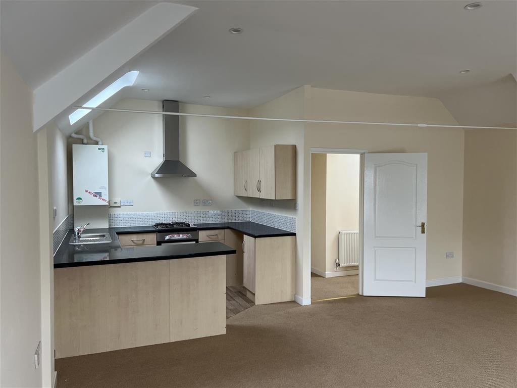 Flat 3, 8, Chester Street, BRISTOL, Avon, BS5 6HZ