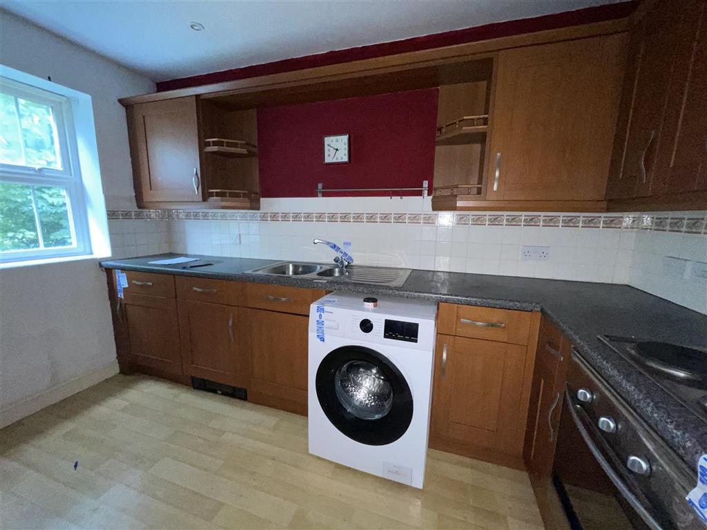 8, Drayman Close, WALSALL, West Midlands, WS1 3JR
