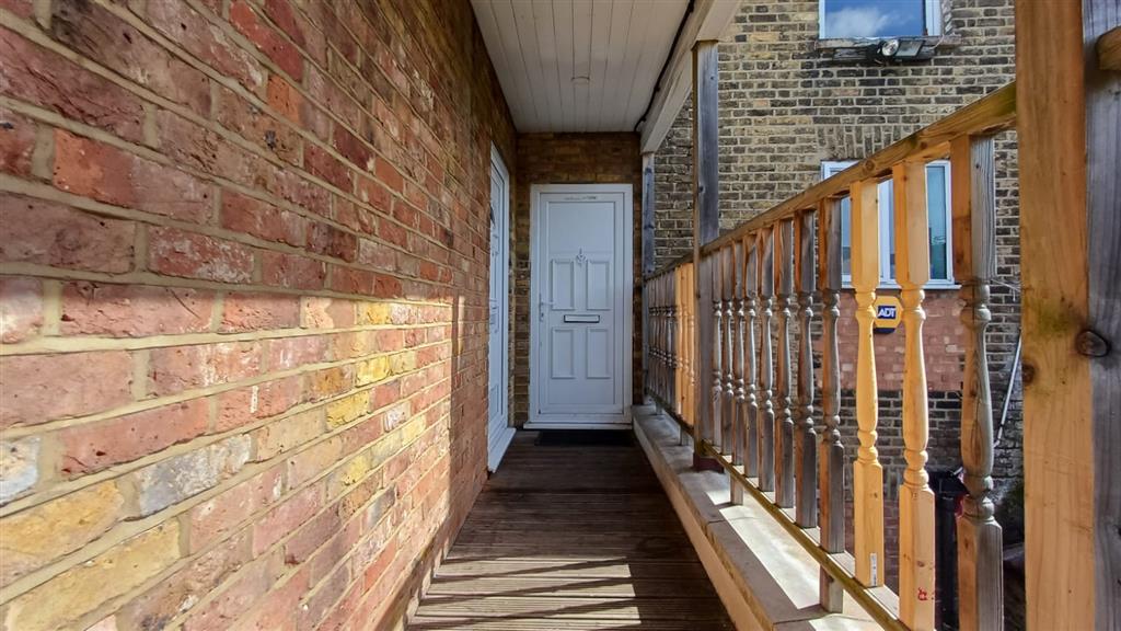 Flat A, 114, Hither Green Lane, Lewisham, London, SE13 6QA