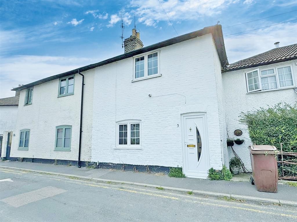 3, Bull Lane, SITTINGBOURNE, Kent, ME9 7LR